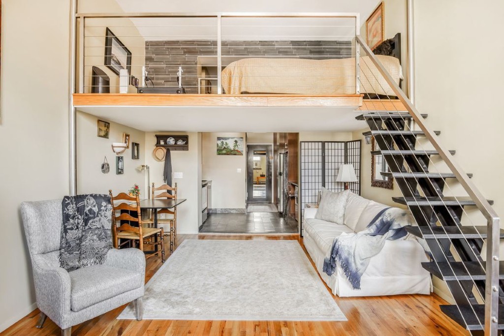 Studio Apartment Organization Hacks: Declutter and Live Large in 300 Sq Ft